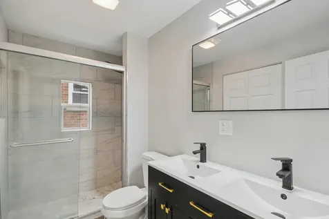 5718 West Superior Street Chicago IL 60644