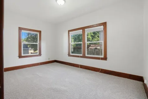1318 44TH Street Rock Island IL 61201