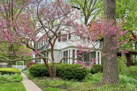 2311 Park Place Evanston IL 60201