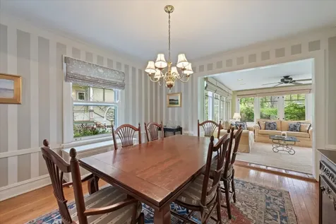 2311 Park Place Evanston IL 60201