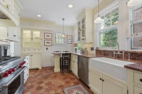 2311 Park Place Evanston IL 60201