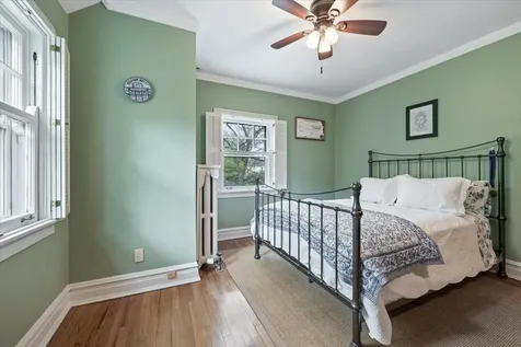 2311 Park Place Evanston IL 60201