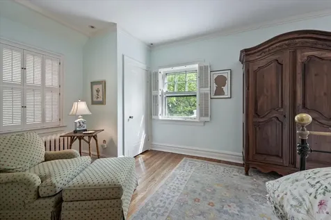 2311 Park Place Evanston IL 60201