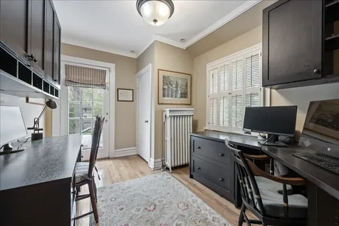 2311 Park Place Evanston IL 60201