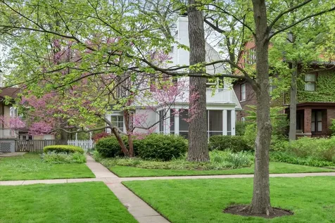 2311 Park Place Evanston IL 60201