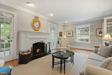2311 Park Place Evanston IL 60201