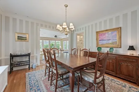 2311 Park Place Evanston IL 60201