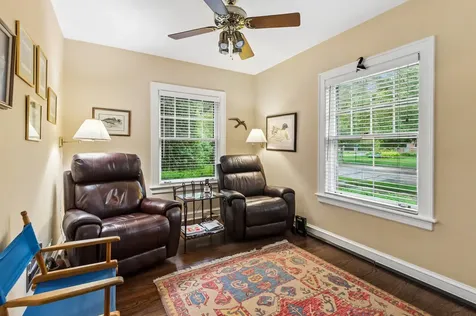 3130 Thayer Street Evanston IL 60201