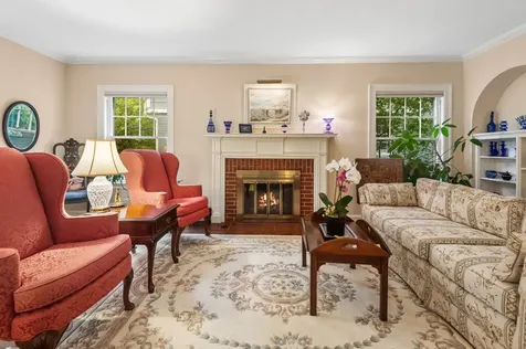 3130 Thayer Street Evanston IL 60201
