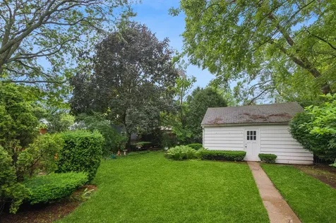 3130 Thayer Street Evanston IL 60201