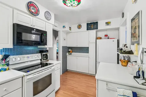 3130 Thayer Street Evanston IL 60201