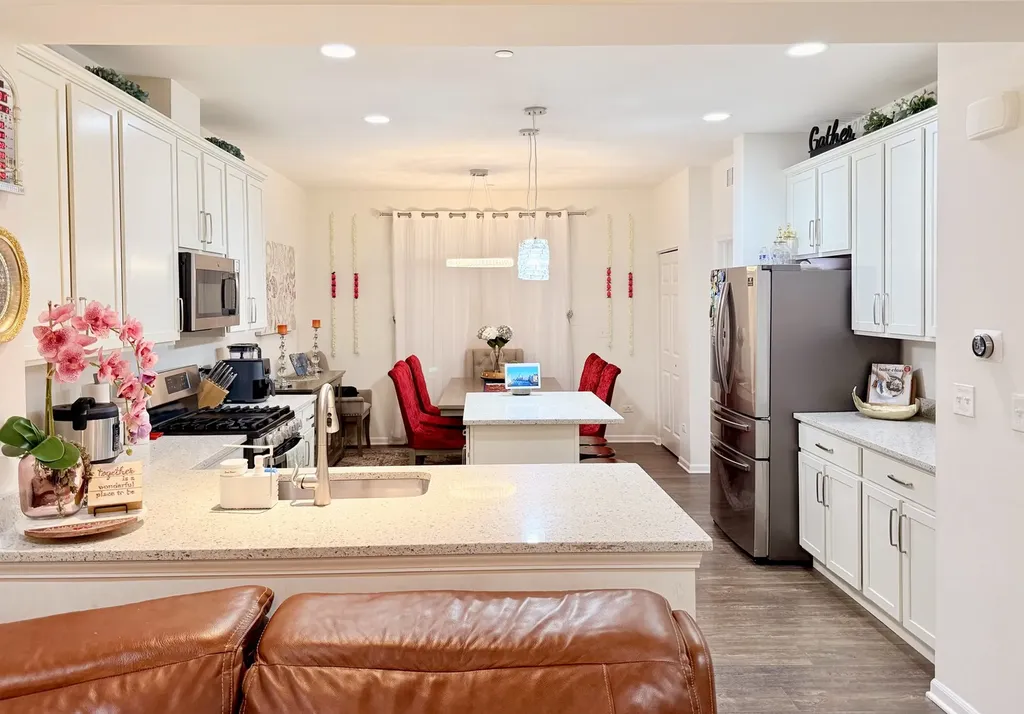2995 Madison Drive Naperville IL 60564