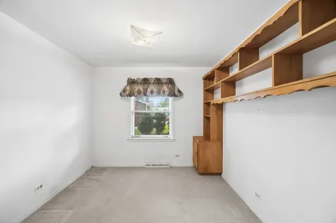 734 Campbell Avenue Chicago Heights IL 60411