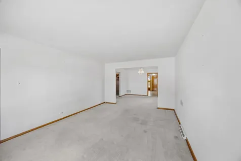 734 Campbell Avenue Chicago Heights IL 60411