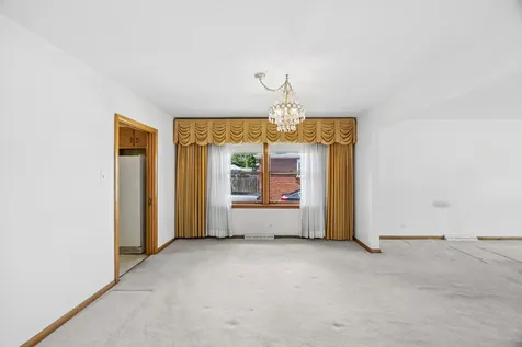 734 Campbell Avenue Chicago Heights IL 60411