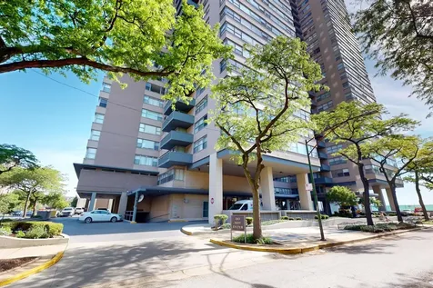 6301 North Sheridan Road Chicago IL 60660