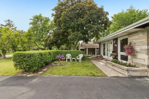 220 Voltz Road Northbrook IL 60062