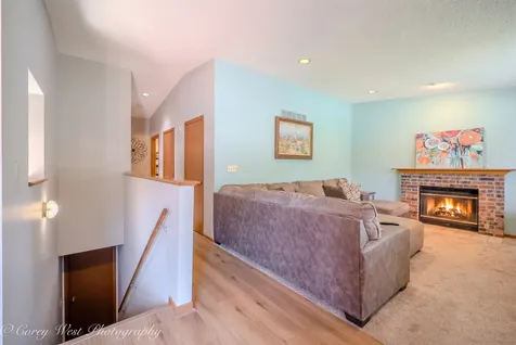 1841 Kerrybrook Court Sycamore IL 60178