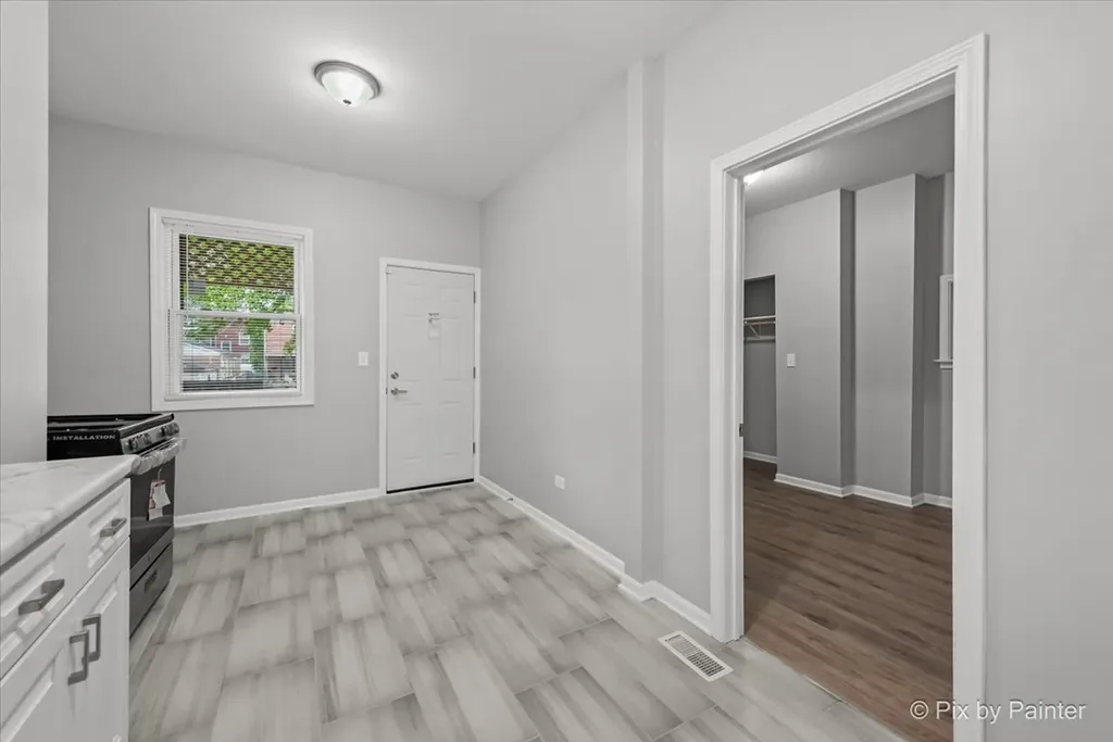 6802 South Champlain Avenue Chicago IL 60637