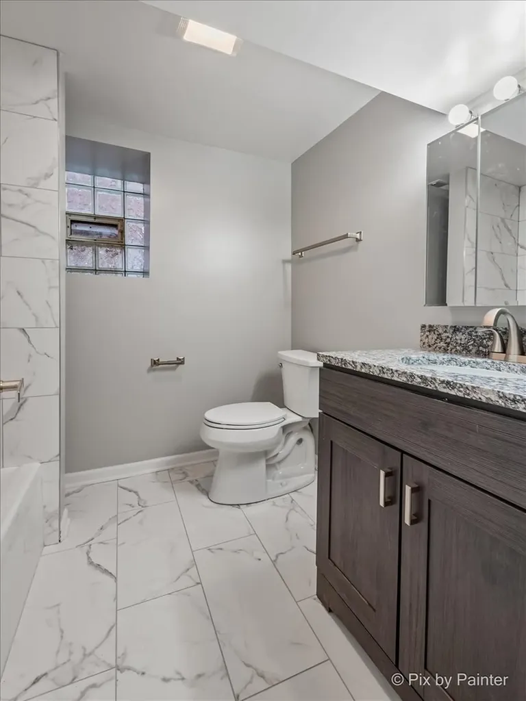6802 South Champlain Avenue Chicago IL 60637