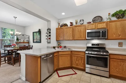1688 Yellowstone Circle Crystal Lake IL 60014