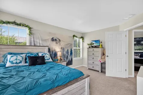 1688 Yellowstone Circle Crystal Lake IL 60014
