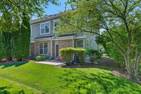 1688 Yellowstone Circle Crystal Lake IL 60014