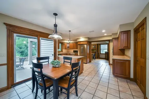 2N893 Elodie Drive Elburn IL 60119