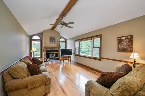 2N893 Elodie Drive Elburn IL 60119