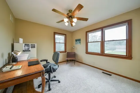 2N893 Elodie Drive Elburn IL 60119