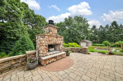 2N893 Elodie Drive Elburn IL 60119