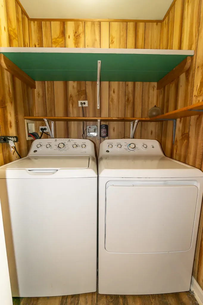 4N036 Wooddale Road Addison IL 60101