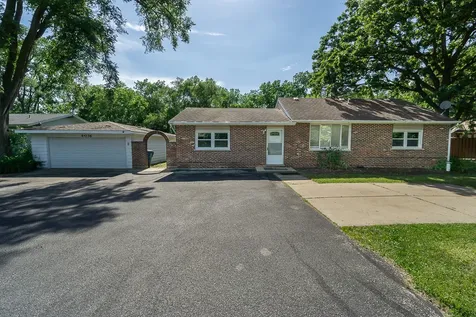 4N036 Wooddale Road Addison IL 60101