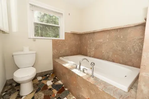 4N036 Wooddale Road Addison IL 60101