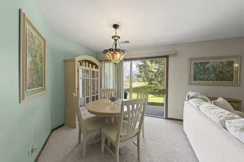 2450 Charleston Drive Schaumburg IL 60193