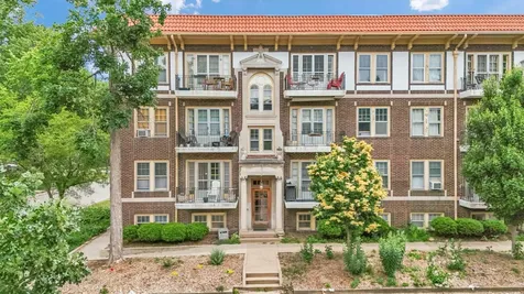 410 North Prairie Street Champaign IL 61820