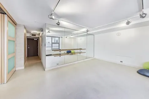 777 North Michigan Avenue Chicago IL 60611