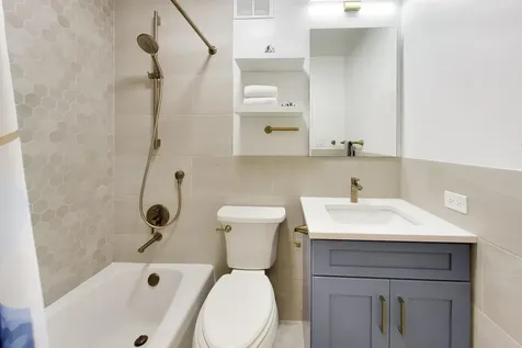 777 North Michigan Avenue Chicago IL 60611