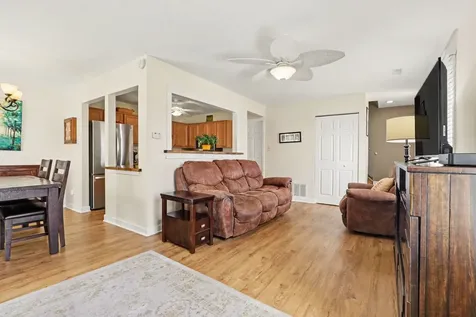 16180 Apple Lane Tinley Park IL 60487