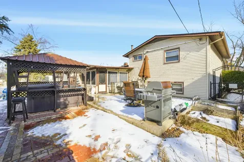 7388 Coventry Lane Hanover Park IL 60133