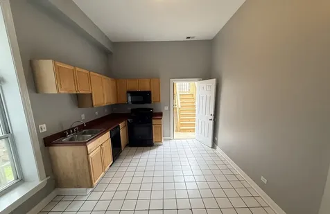 2213 West Washington Boulevard Chicago IL 60612