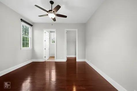23 Wood Oaks Drive South Barrington IL 60010