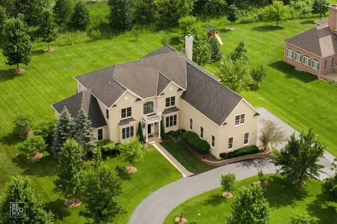 23 Wood Oaks Drive South Barrington IL 60010