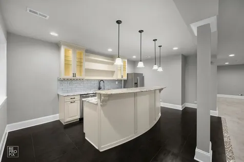 23 Wood Oaks Drive South Barrington IL 60010