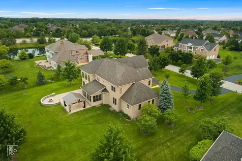 23 Wood Oaks Drive South Barrington IL 60010
