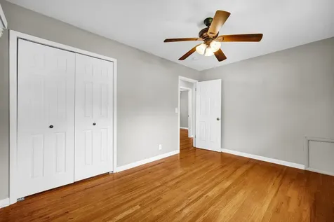 113 Conley Circle Bloomington IL 61701