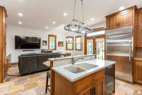 4136 North Lavergne Avenue Chicago IL 60641