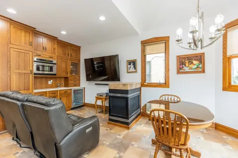 4136 North Lavergne Avenue Chicago IL 60641
