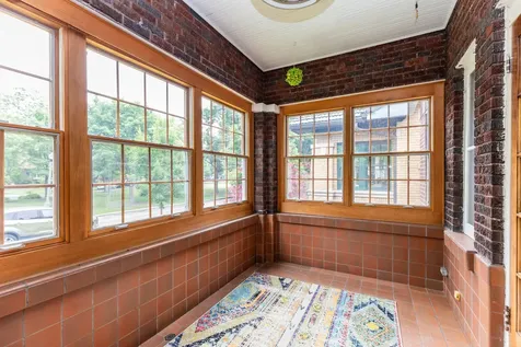 4136 North Lavergne Avenue Chicago IL 60641