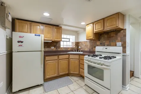 4136 North Lavergne Avenue Chicago IL 60641